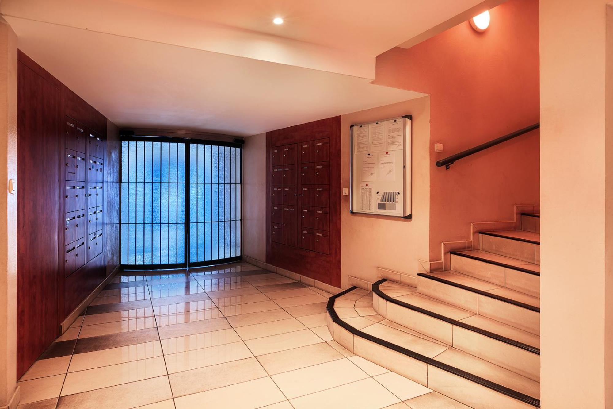 Jade - Appt 2 Chb - 4 Personnes - A 200 M Du Lagon De Saint-Pierre - Residence Avec Belle Piscine Et Parking Prive - Sur Le Front De Mer Et A 2 Pas Du Centre-Ville De St-Pierre المظهر الخارجي الصورة